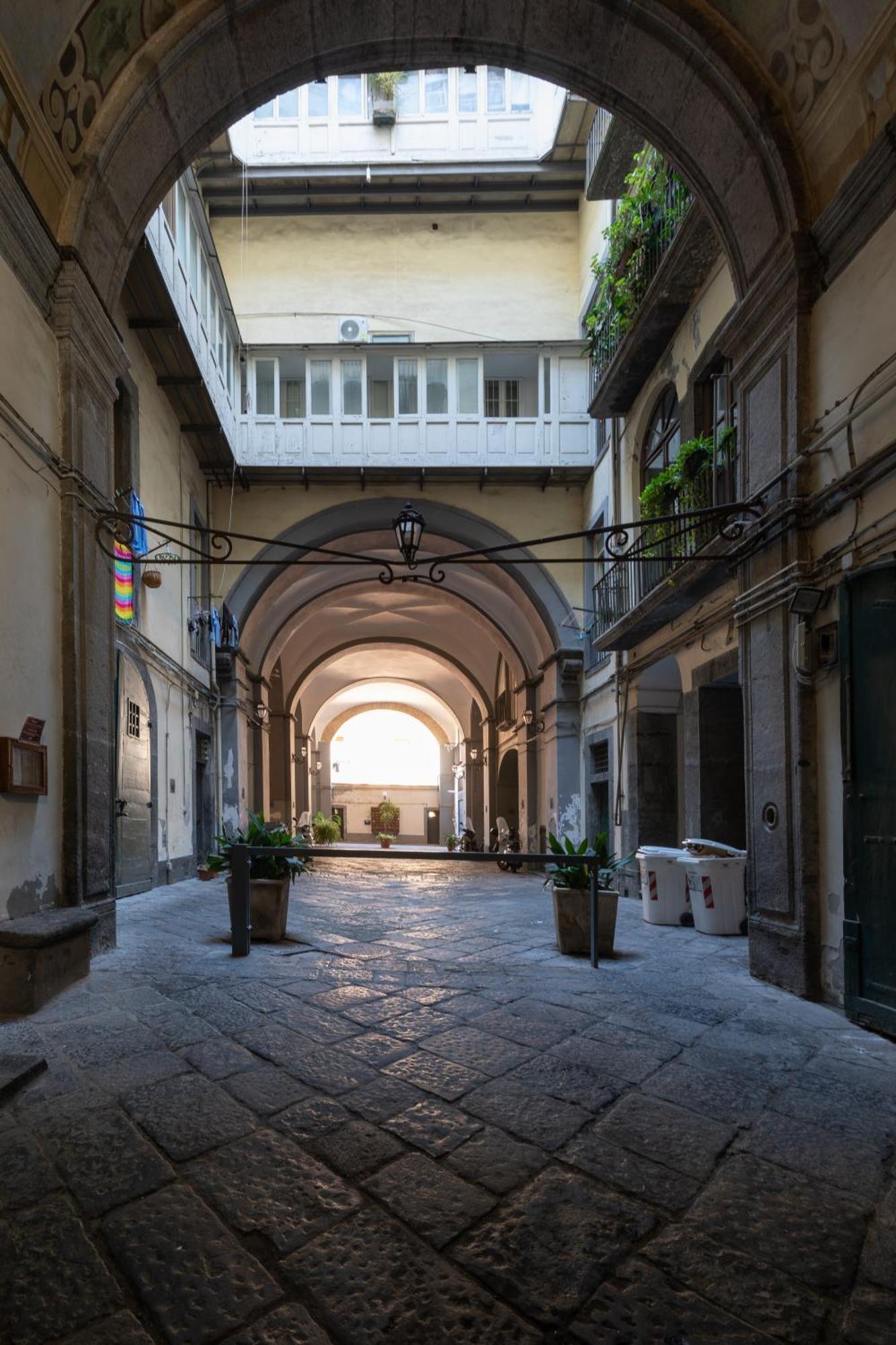 Residenza Principe Di Carafa Hotel Napoli Ngoại thất bức ảnh